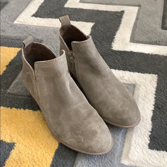 Diba | Shoes | Diba Suede Ankle Boot 